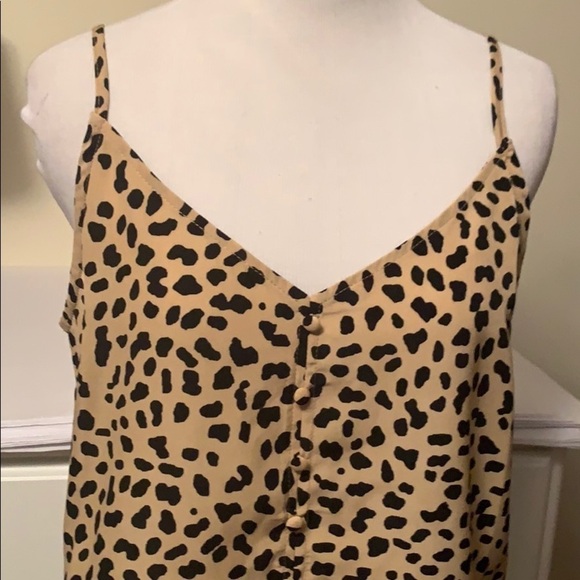 Sanctuary tan and black cheetah cami w buttons, M - Picture 2 of 11